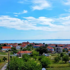 Διαμέρισμα Twins Yard, Νικήτη